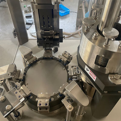Apotheken-Kräuterpulver-Kapsel-Füllmaschine für industrielles automatisches