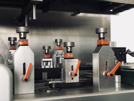 Vollautomatische horizontale Kartonmaschine für Kosmetika